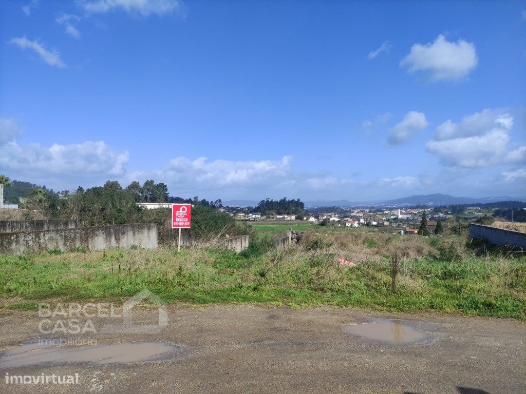 Terreno de construção em Midões - Barcelos