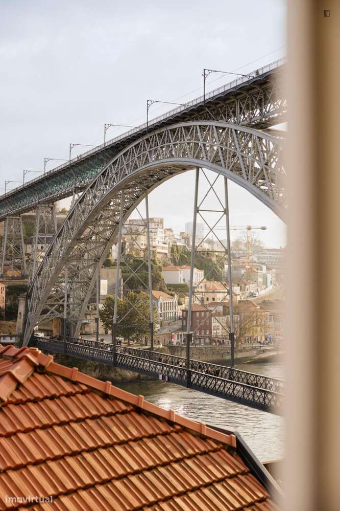 Apartamento com 1 quartos - localizado em Sé Porto - Grande imagem: 4/10
