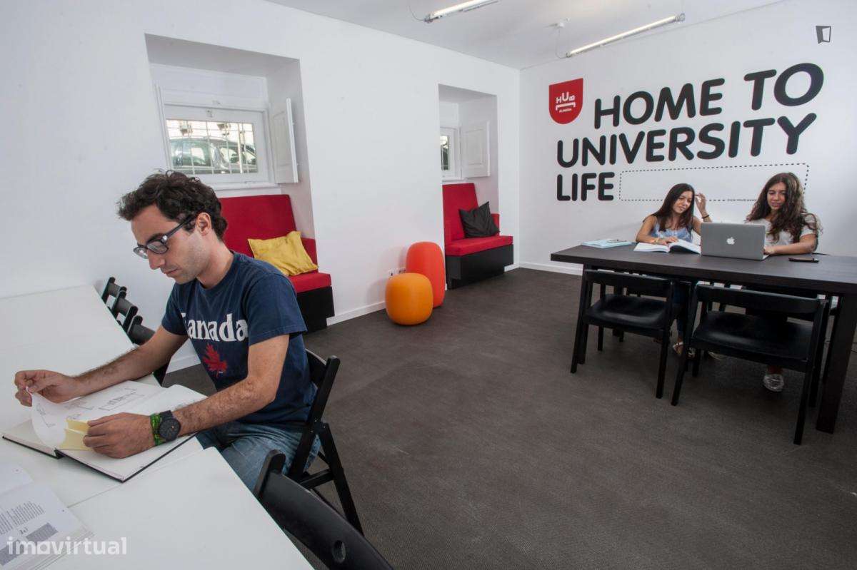 Quarto - localizado em Alameda Lisbon - Grande imagem: 4/10