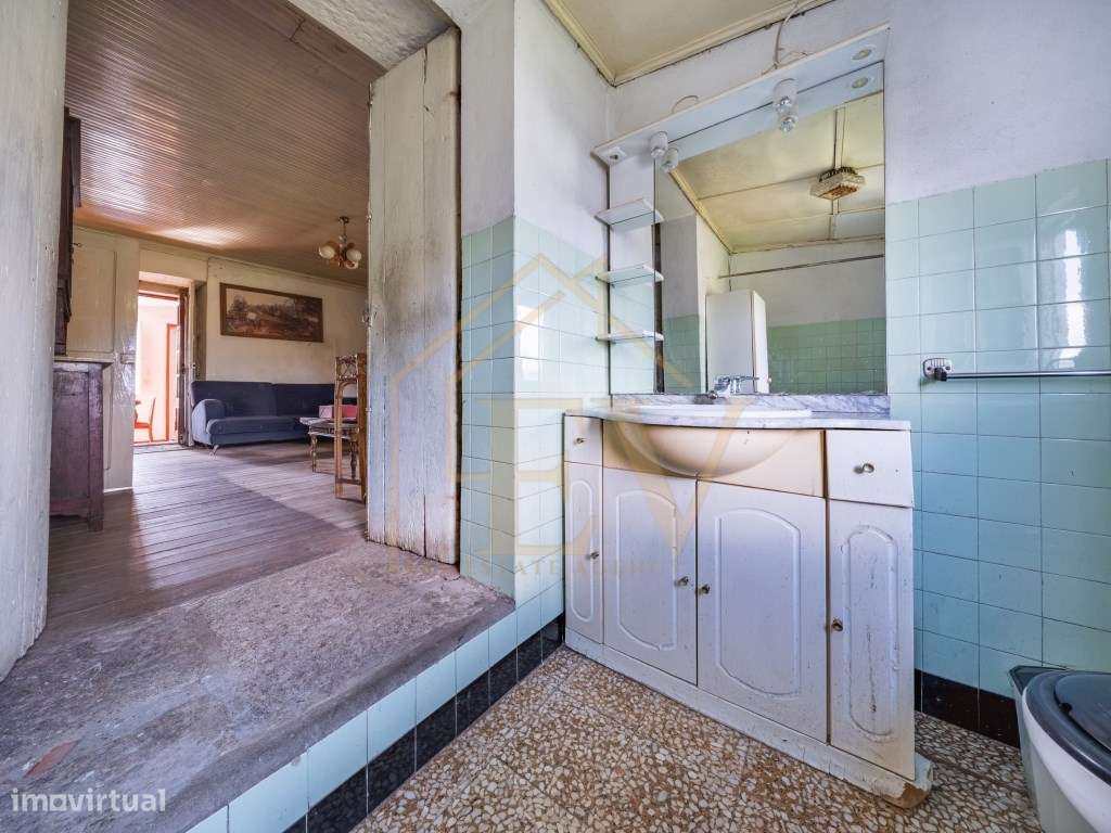 Quinta com Potencial de Expansão | Lordelo - Guimarães-22