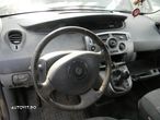 Dezmembrari  Renault GRAND SCENIC 2  2004  > 0000 1.9 dCi (JM0G, JM12 - 15