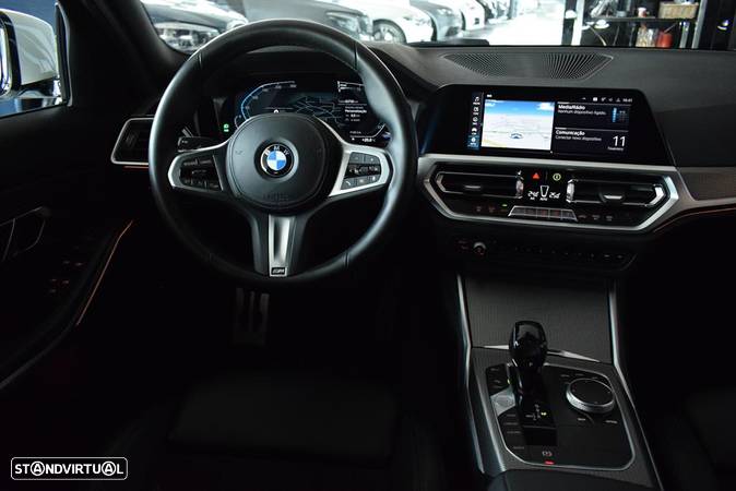 BMW 320 d Touring Pack M Auto - 53