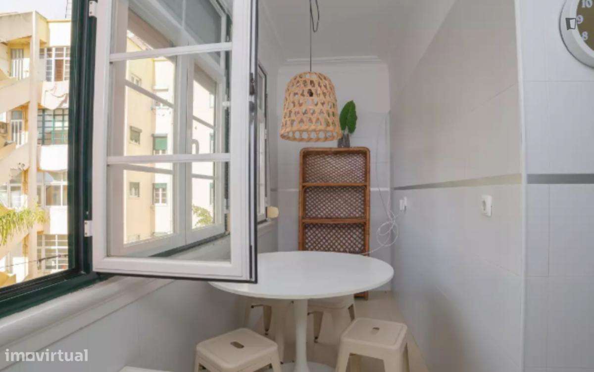 Quarto - localizado em Alameda Lisbon - Grande imagem: 5/10