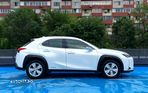 Lexus UX 250h 2.0L HEV 20H- (178 HP) 4X2 CVT Executive - 3