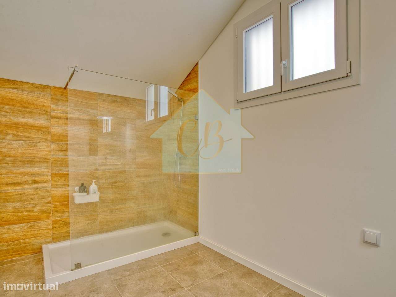 Moradia T4 no Varatojo – Torres Vedras | Terraço panorâmico e garagem-28