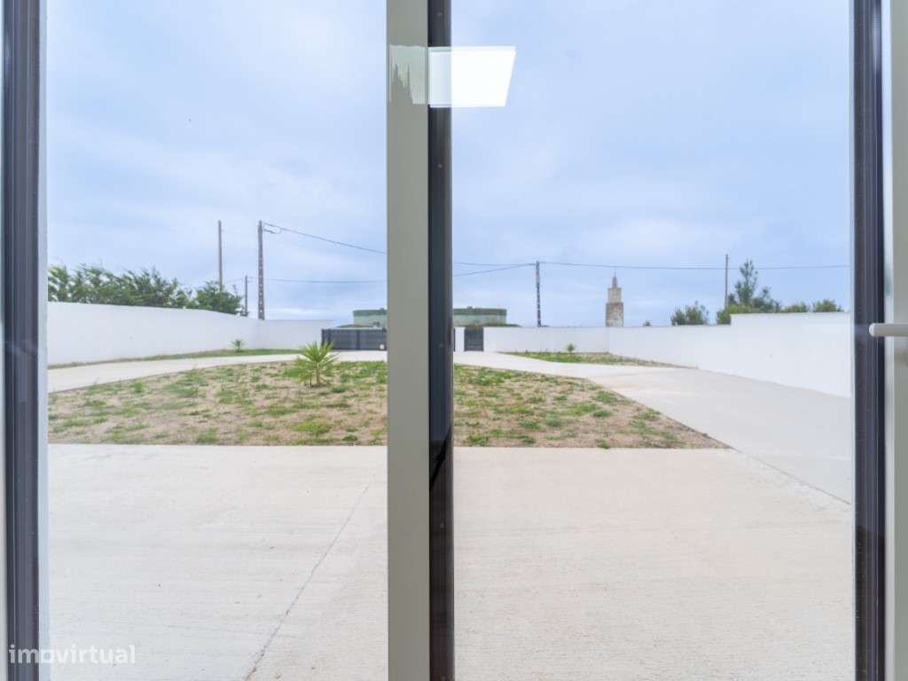 Moradia moderna T3 na Serra do Bouro-27