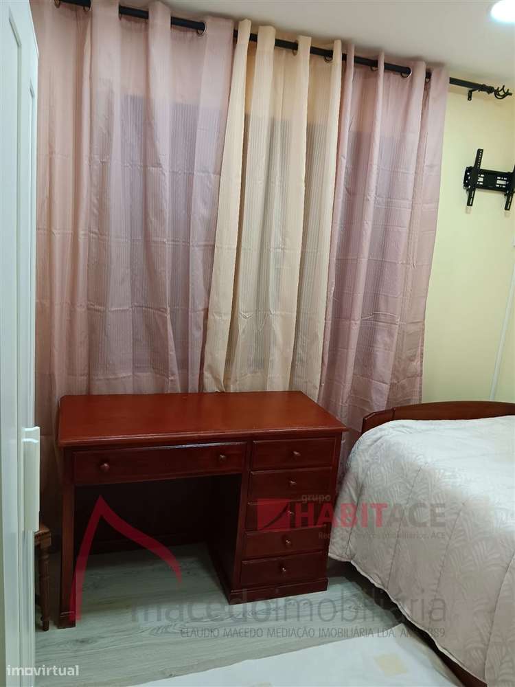 Quarto para Alugar em Apartamento Familiar Aconchegante - Grande imagem: 4/13