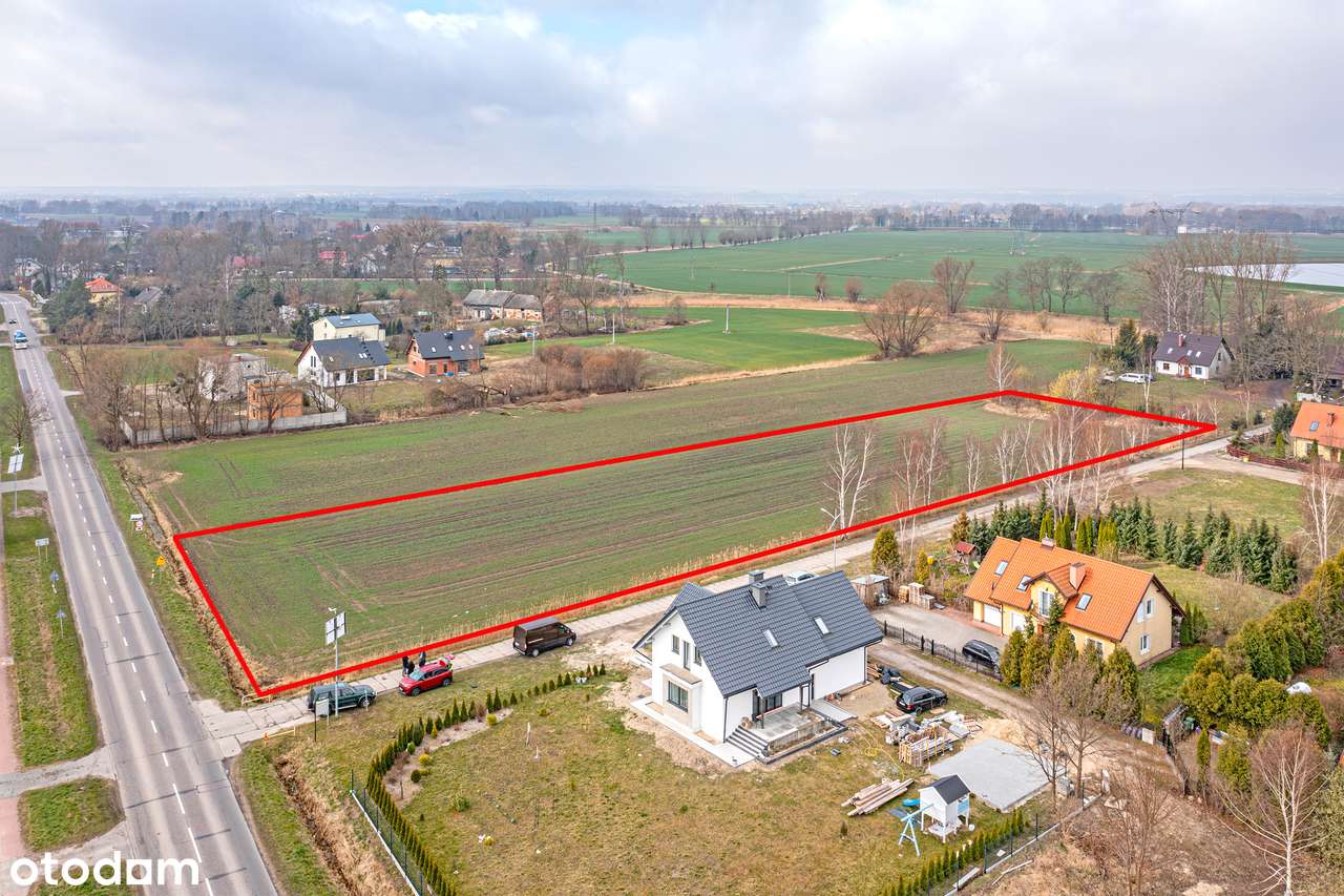 Działka usługowo - mieszkaniowa przy S7.-8