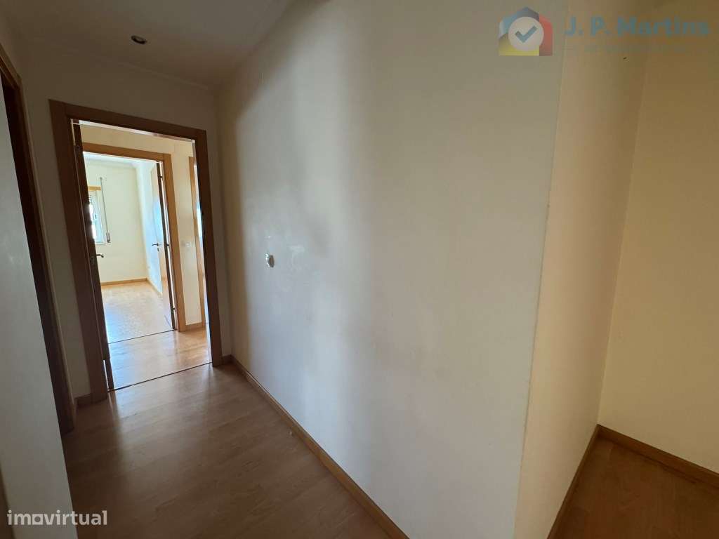 T3 c/ parqueamento e arrecadação, Lavradio (Barreiro)-14