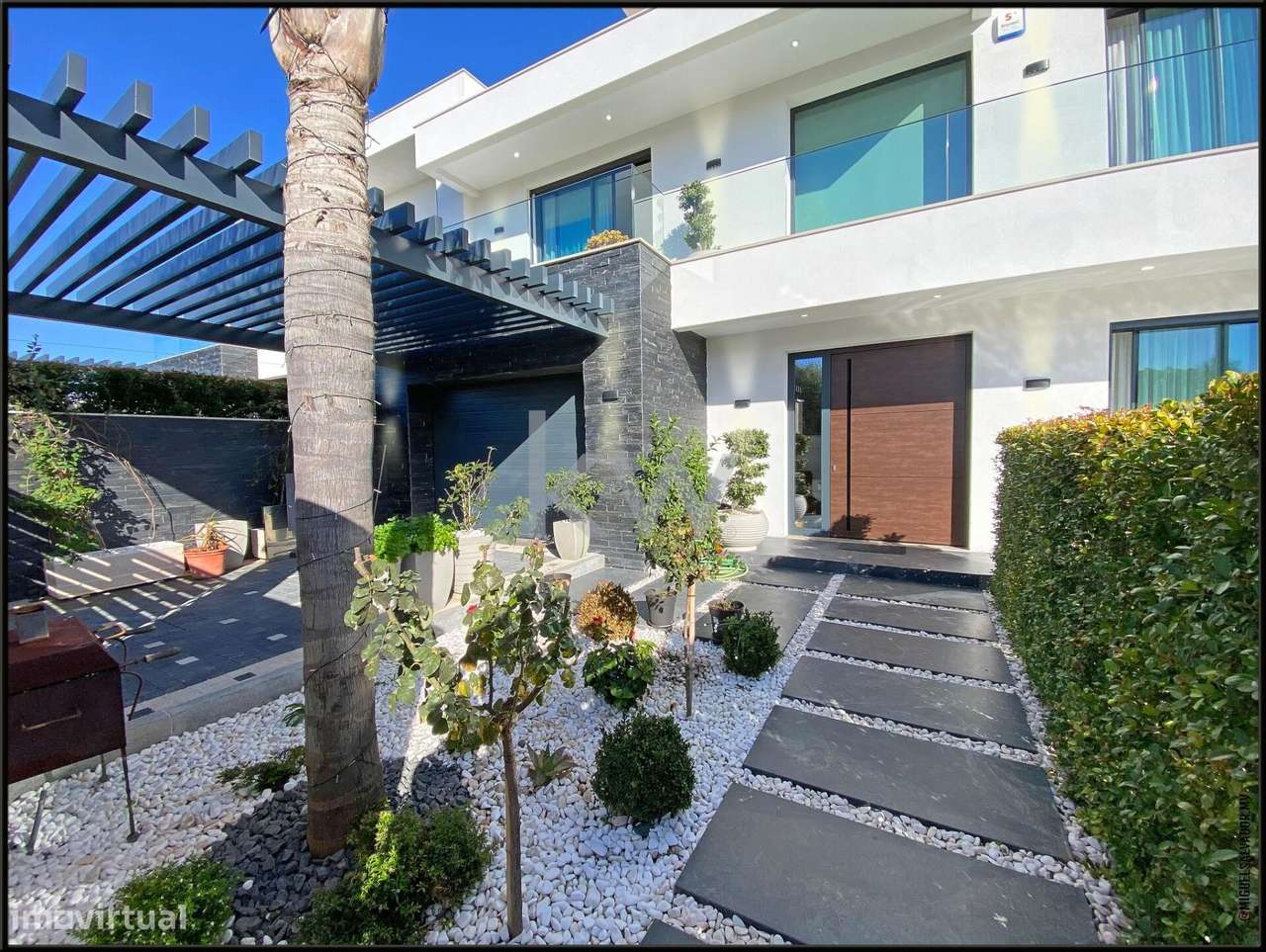 Luxuosa moradia a 3 Kms da Quinta do Lago - Grande imagem: 3/35