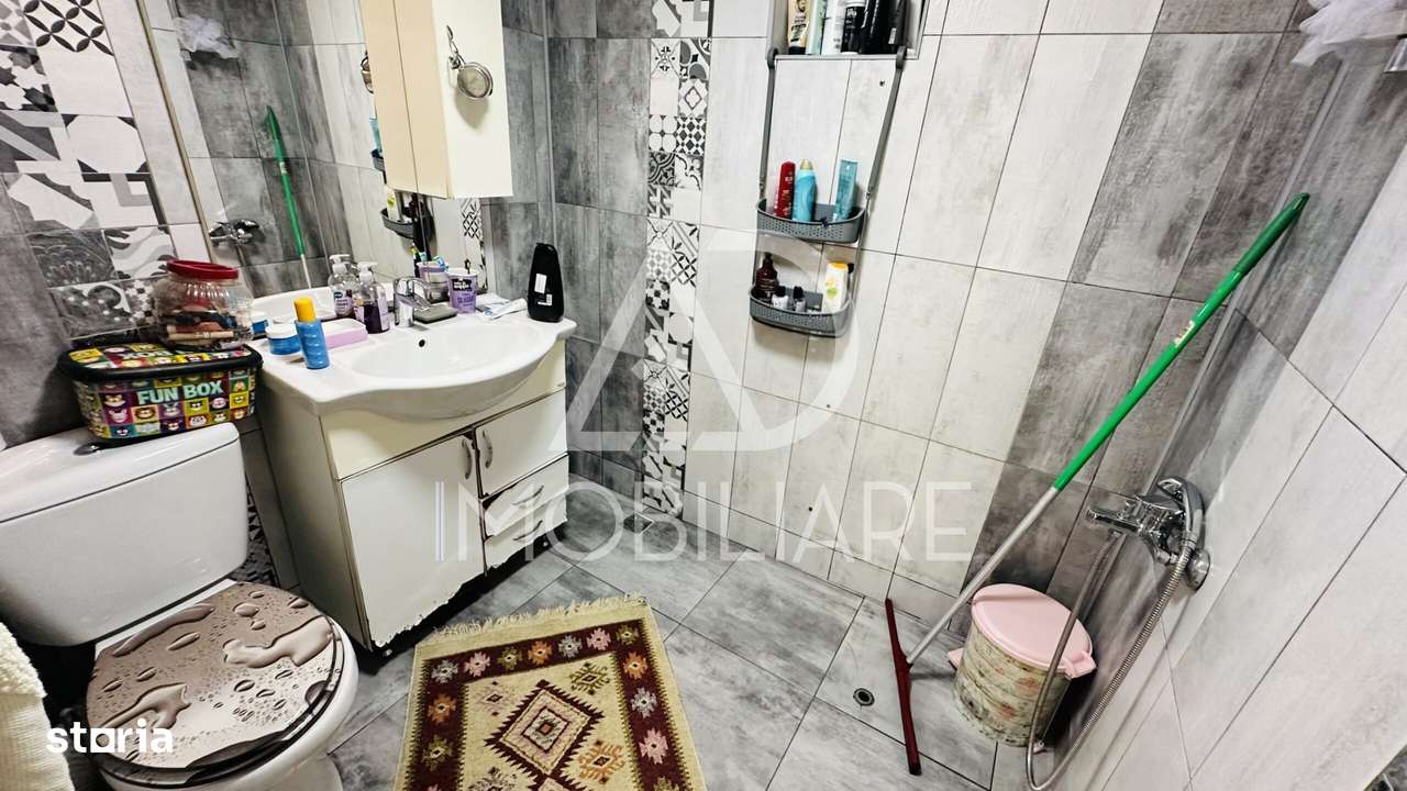 Vânzare casă pe parter în Târgu-Jiu, Strada Bucegi - Imagine principală: 5/9