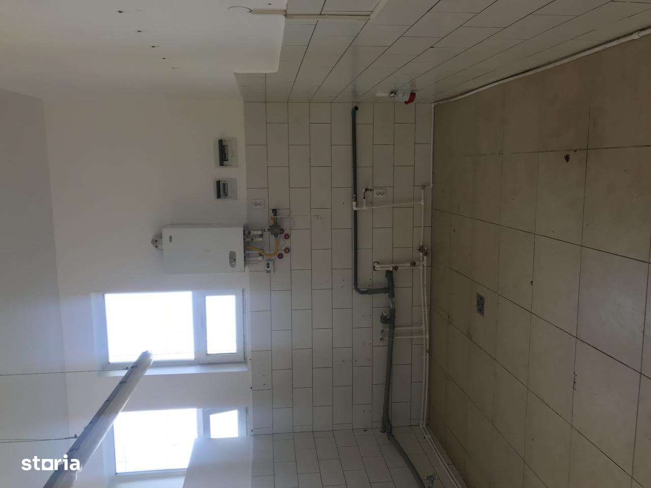 Spatiu comercial renovat langa Prodcomplex dotat cu utilaje bucatarie - Imagine principală: 4/11