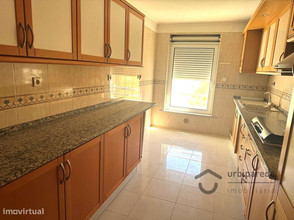 Apartamento T3 no Jardins da Parede.-13
