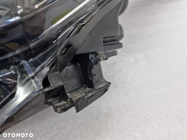 TOYOTA CHR / C-HR LIFT 19- LEWA LAMPA PRZEDNIA PRZÓD FULL LED , NR 81150-F4280-00 / 81150-F4280 , NR AUKCJI LA413 - 12