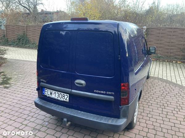 Opel Combo - 24