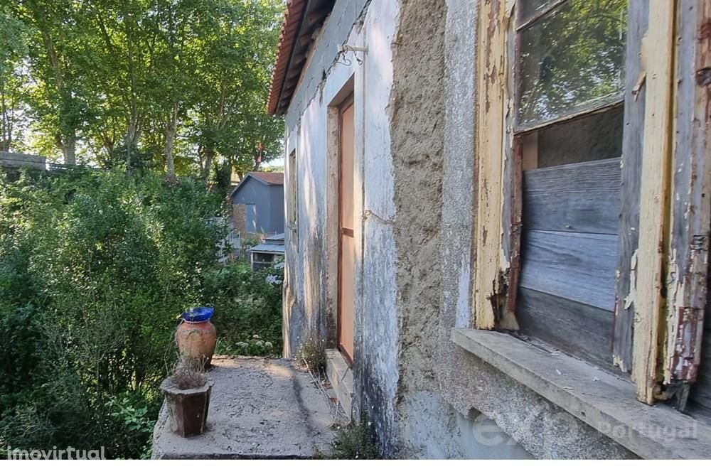 QUINTINHA COM CASA PARA REMODELAR EM S FELIX DA MARINHA