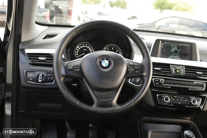 BMW X1 16 d sDrive Advantage - 26