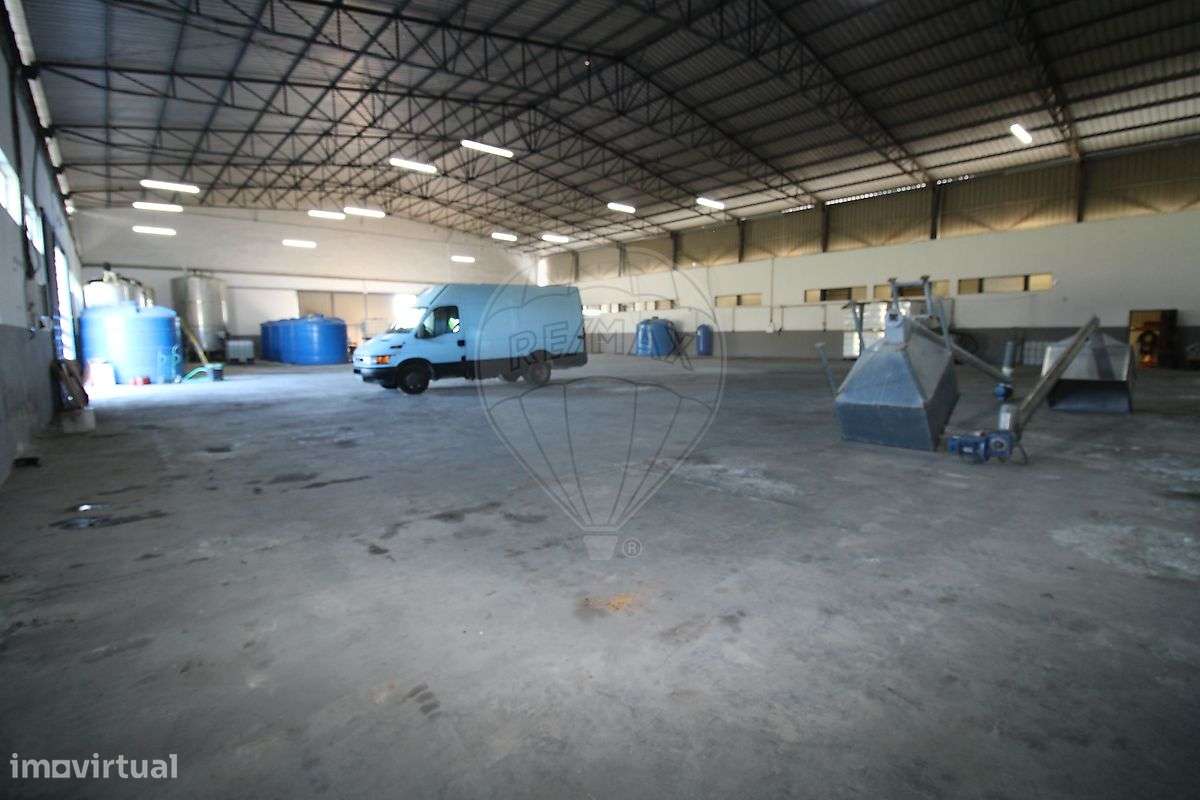 Armazém  para arrendamento - Grande imagem: 5/19