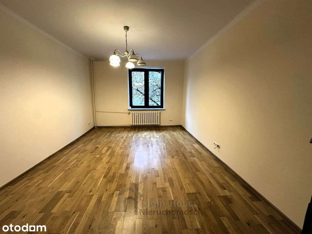 Wygodne 2 pokoje na 1 piętrze Centrum-1