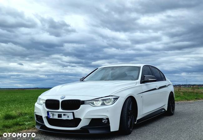 BMW Seria 3 328i Sport-Aut Sport Line - 15