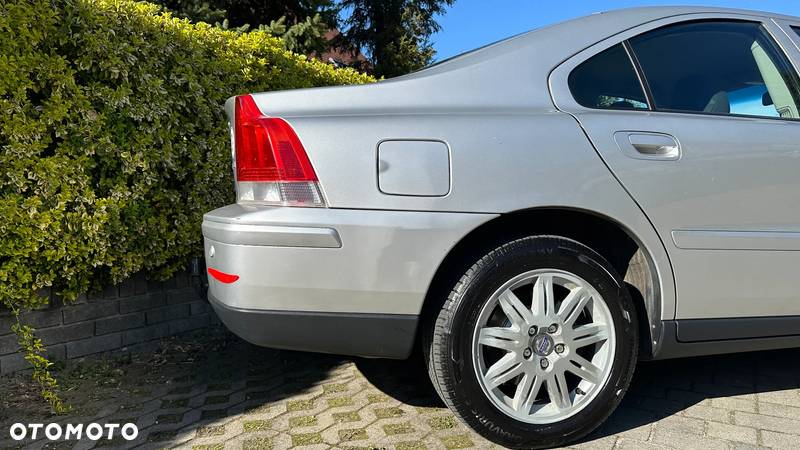 Volvo S60 2.4 Momentum - 17