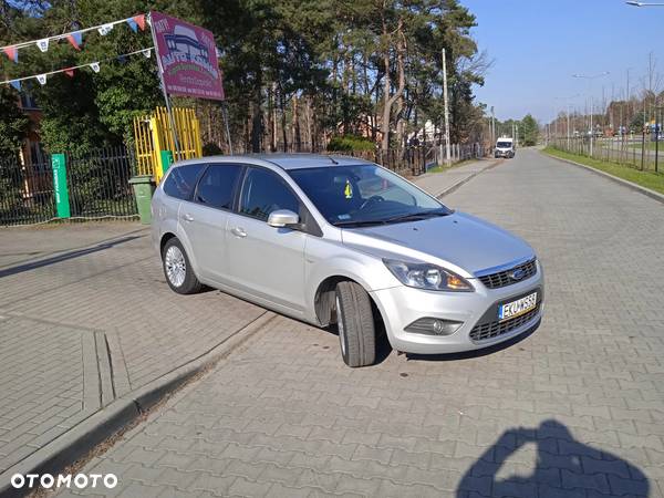 Ford Focus 1.6 TDCi Titanium ECOnetic - 10