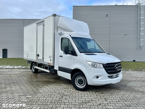 Mercedes-Benz Sprinter 319 Kontener od ręki - 9