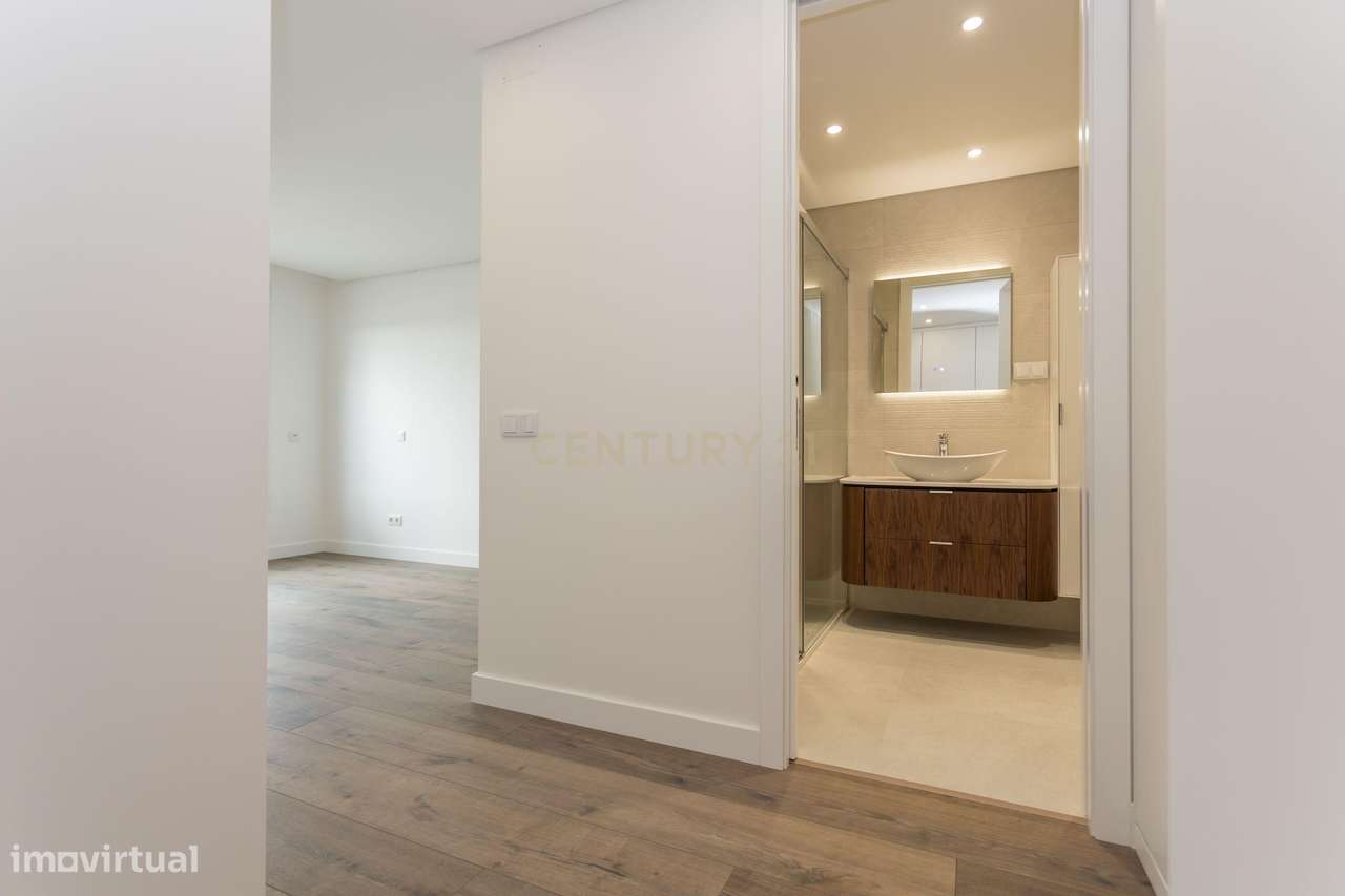 T3 de Luxo | 2.º Andar Direito | Varanda em L | Quinta do Desembargado-37