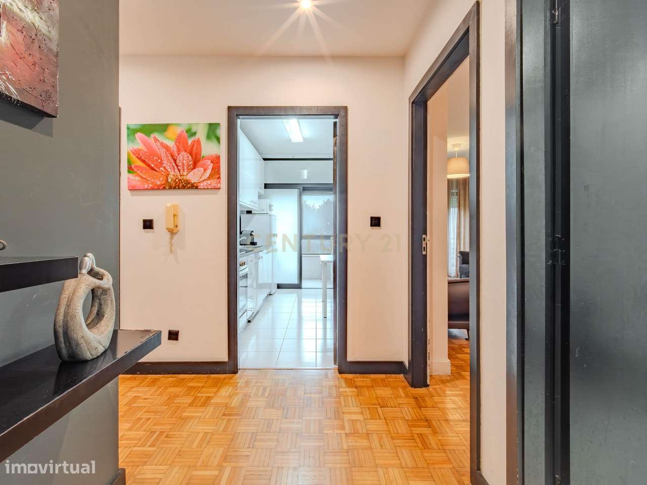 T1+1 Senhora da Hora, junto ao Metro, Matosinhos-5