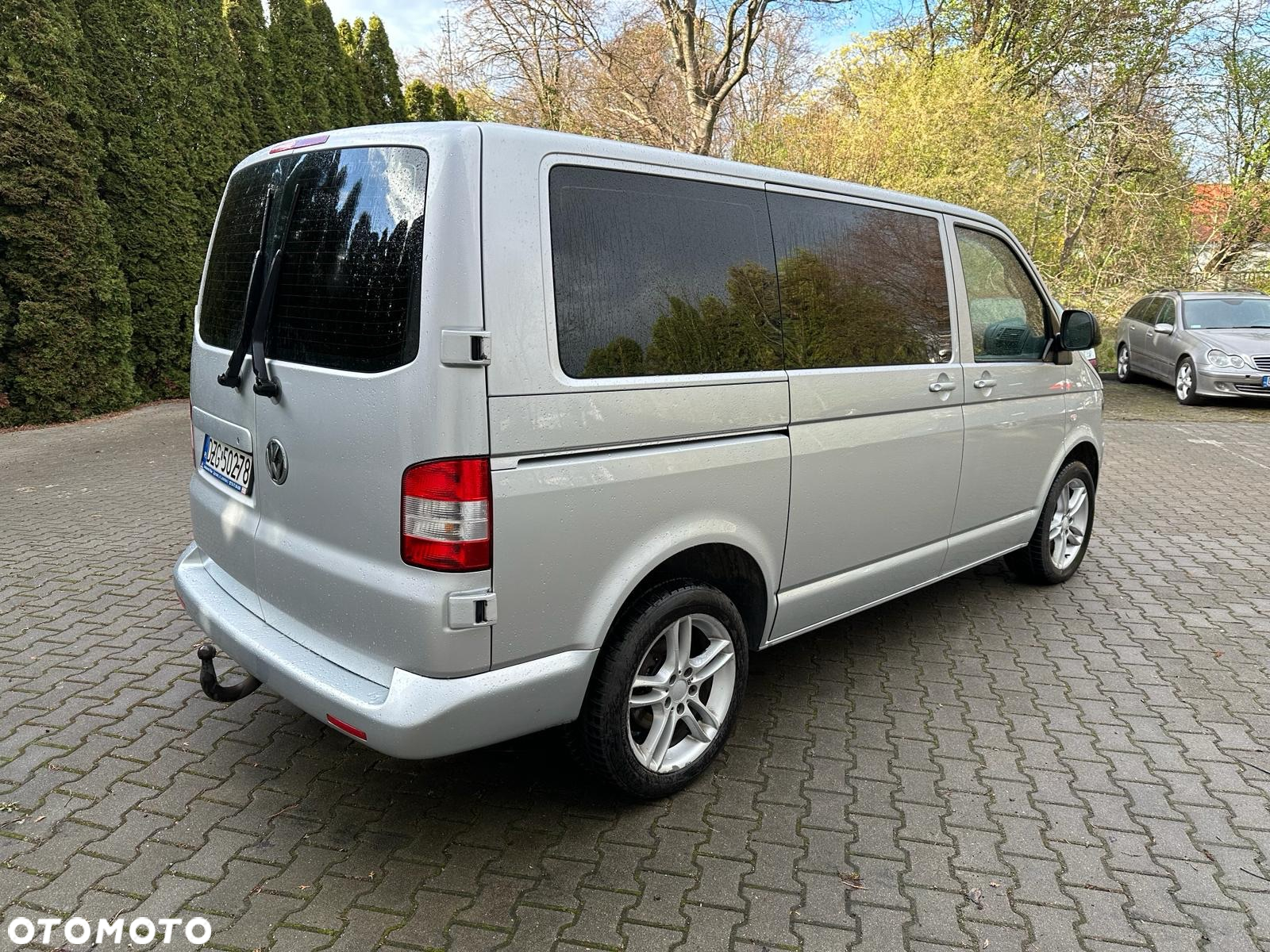 Volkswagen Caravelle - 13