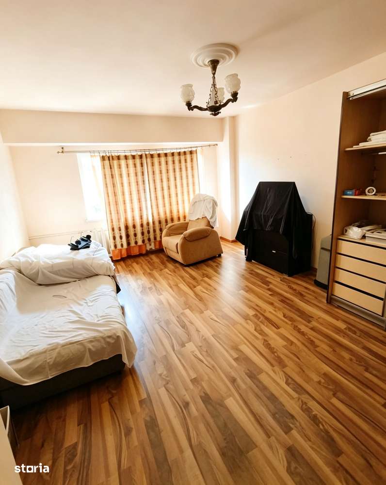 Apartament in zona Giratoriu Campului-Manastur | 2 Statii Distanta de-0