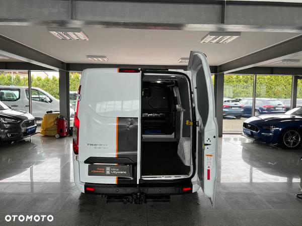 Ford Transit Custom - 11