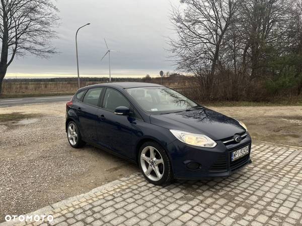 Ford Focus - 12