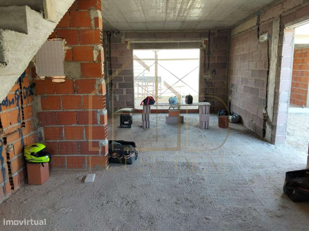 Moradia T3 com Pérgola e Espaço para Piscina. Pinhal do General. Fe...-18