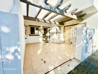 Casa T3 em Castro Marim de 286,00 m2 - Grande imagem: 2/21