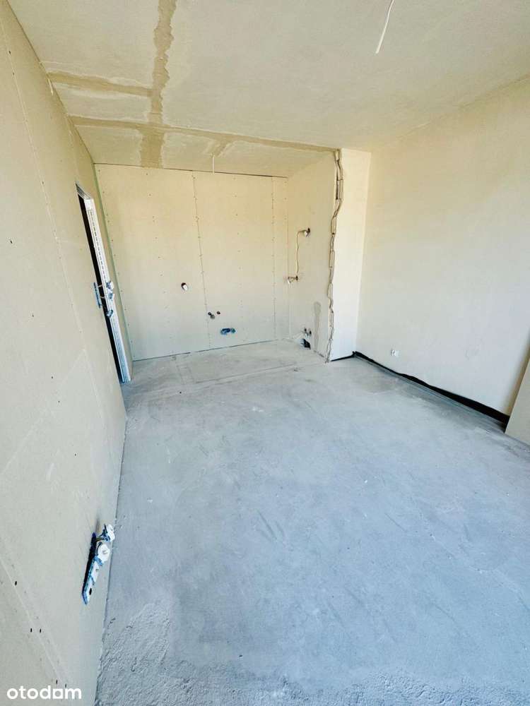 3 mieszkania 2pok. + 3 m. w hali g.-10