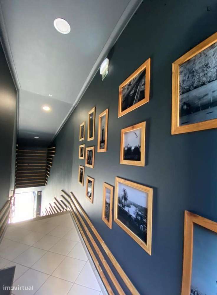 Quarto - localizado em Vila nova de gaia - Grande imagem: 3/10