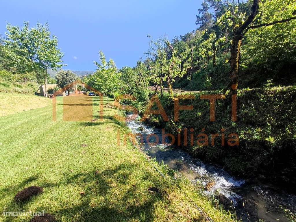 Termas de Moimenta em Terras de Bouro em funcionamento - Grande imagem: 4/22