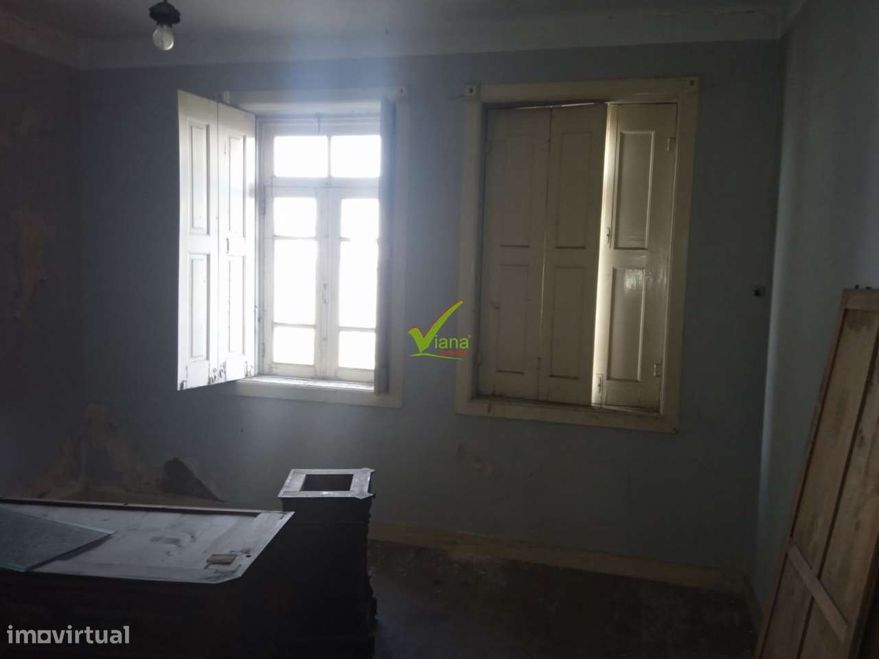 Moradia para restauro no centro da cidade Póvoa de Varzim-11