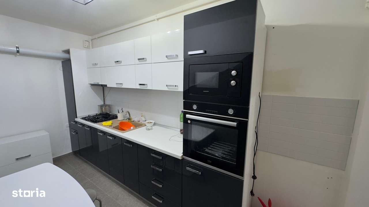 GARSONIERA MARULUI, MOBILAT, BLOC NOU, PARCARE, CENTRALA, COMIS 0% - Imagine principală: 3/5