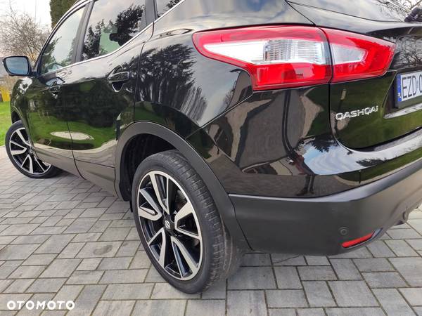 Nissan Qashqai 1.5 dCi TEKNA - 12