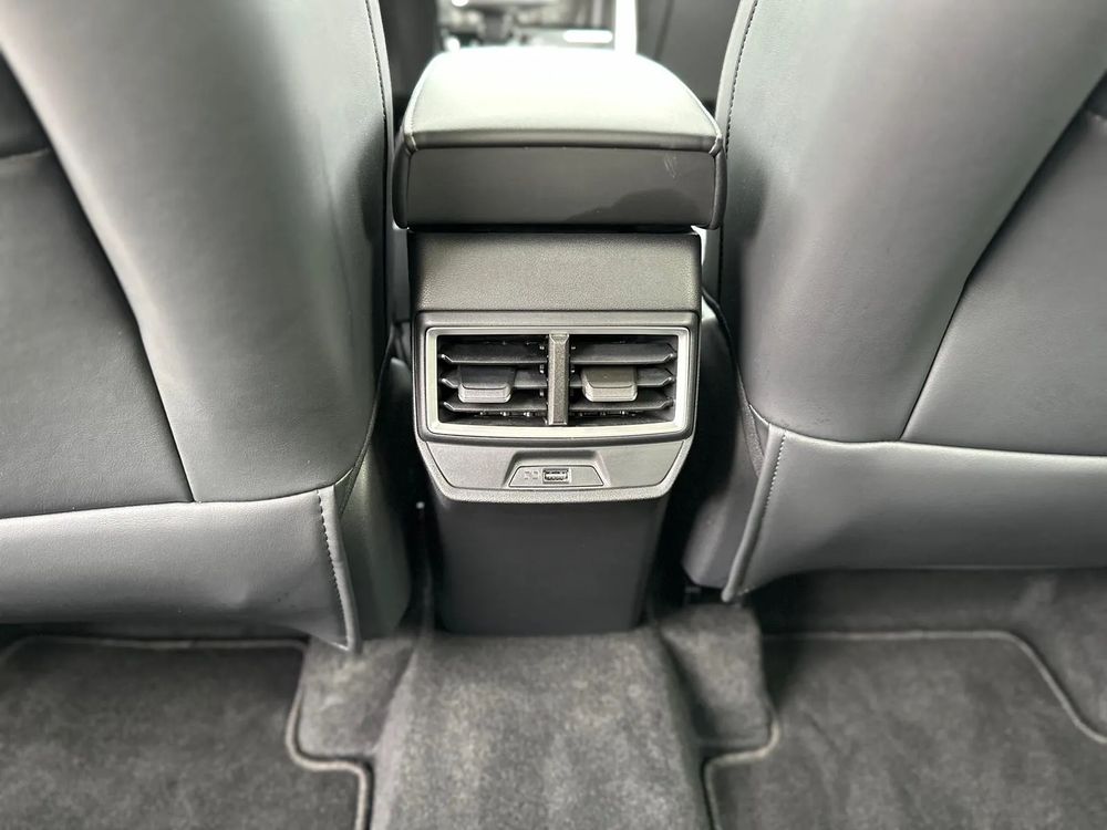 MG ZS HEV Hybrid+ Luxury - 36
