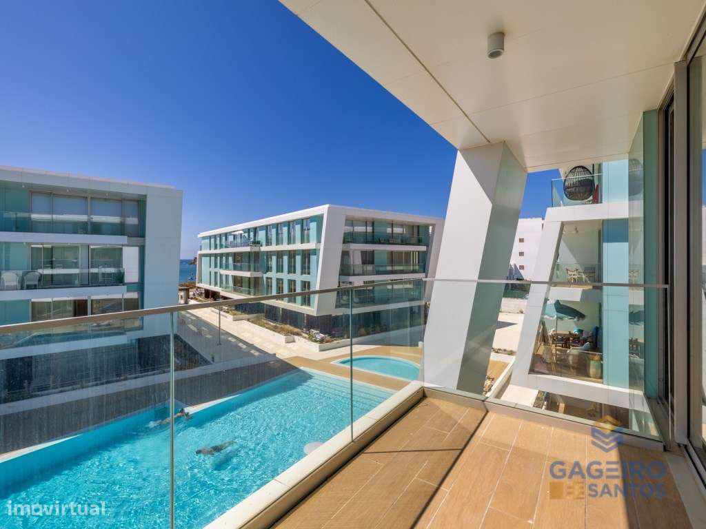 Apartamento T2 inserido em condomínio de luxo na primeira linha de ...-9
