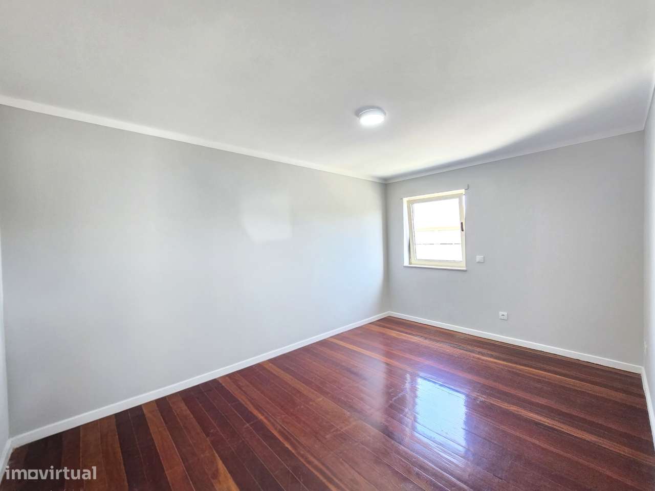 Moradia 5 quartos-21