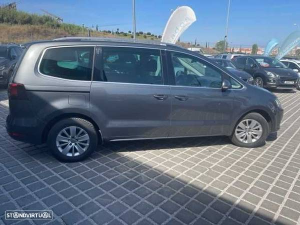 VW Sharan 2.0 TDI Blue Confortline DSG - 4