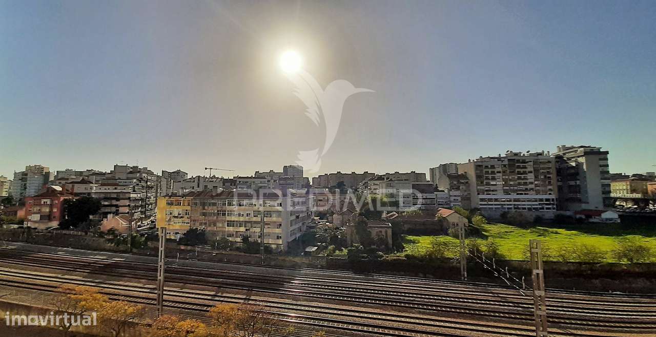 Escritório com vista rio e 2 estacionamentos - Lisboa - Grande imagem: 5/17