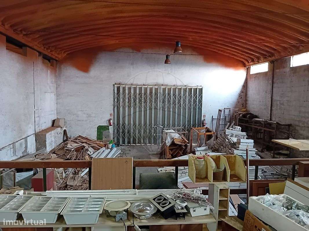 Armazém T3 para venda-18