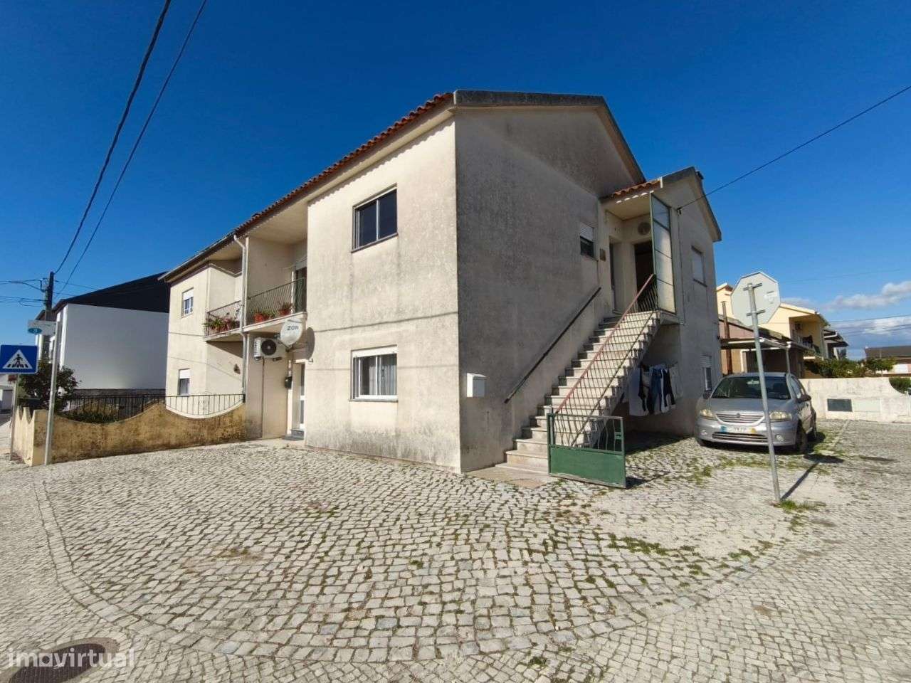 Apartamento T3+T2 com garagem, Amieirinha-Marinha Grande-42