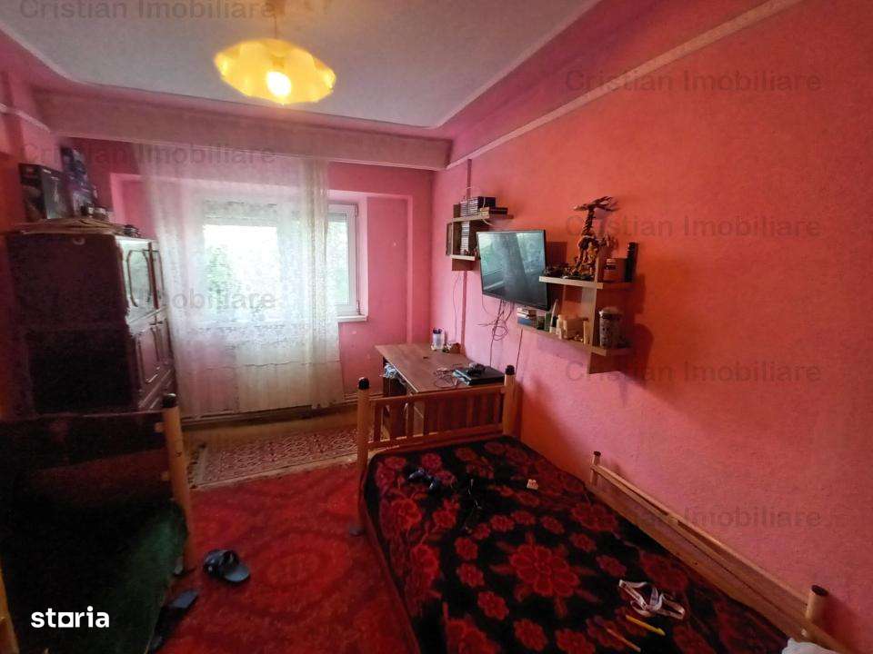 3 camere SPATIOS, etaj 2, zona Vidin - Imagine principală: 5/7
