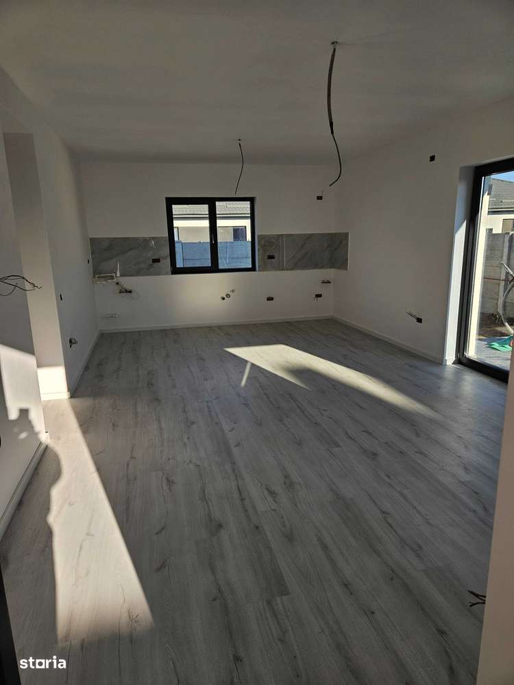 Casa Clinceni - incalzire pardoseala | langa padure-6